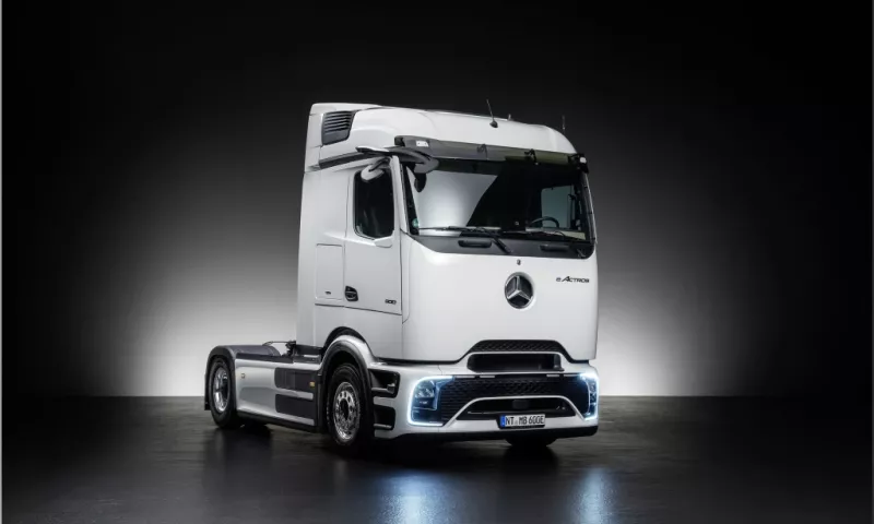 The Future of Freight Transportation: The Mercedes-Benz eActros 600 Electric Truck